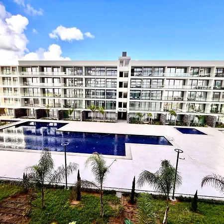 Apartment Luxury 2bdr Grand Sapphire